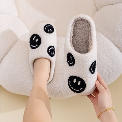 Melody Smiley Face Slippers