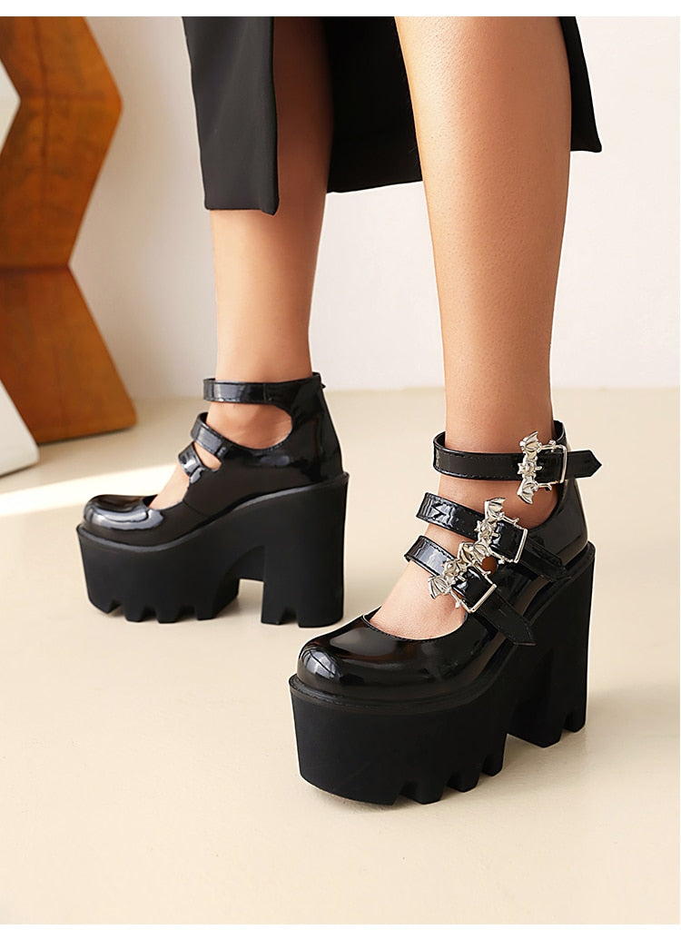 Silver Bat Buckle 3-Breasted Punk Style Wedge Pumps Ultra-High Waterproof Platform Glossy Patent Leather Trendy Shoes