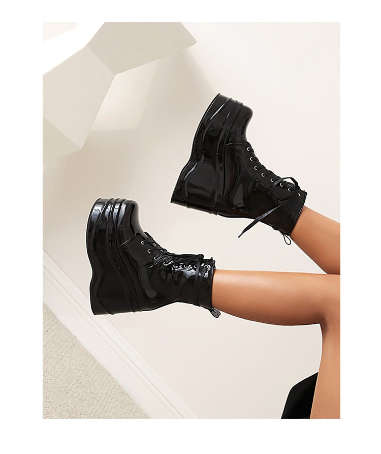 Punk Style Super High Waterproof Platform Flat-Bottomed Boots Cross-Lace Bright Patent Leather Shoes