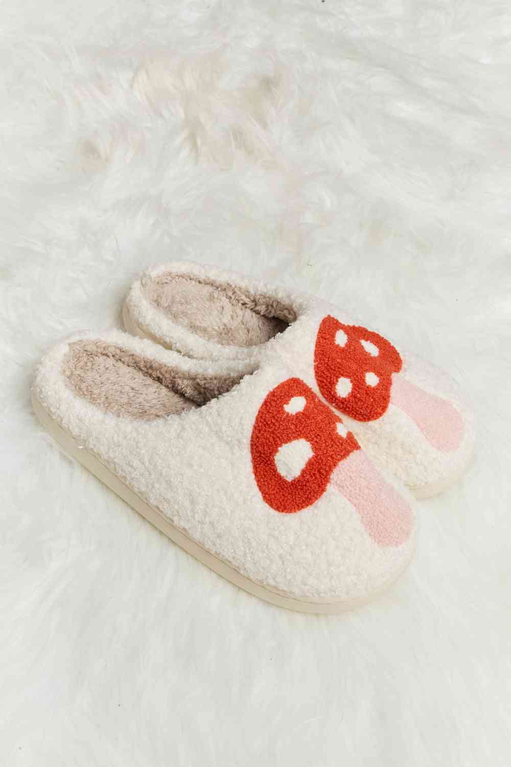 Melody Mushroom Print Plush Slide Slippers