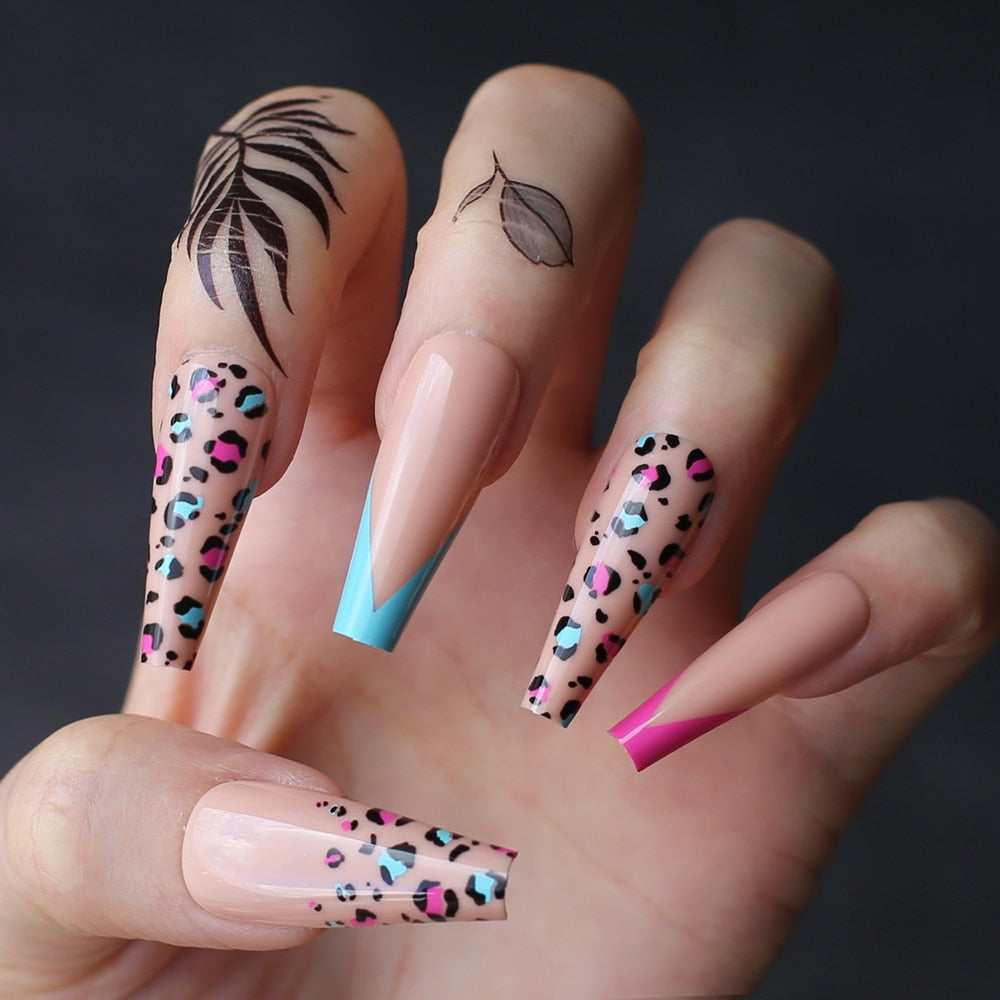 Leopard Print V French Extra Coffin Nails